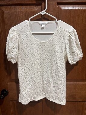 Market & Spruce Ivory Lace Puff-Sleeve Top